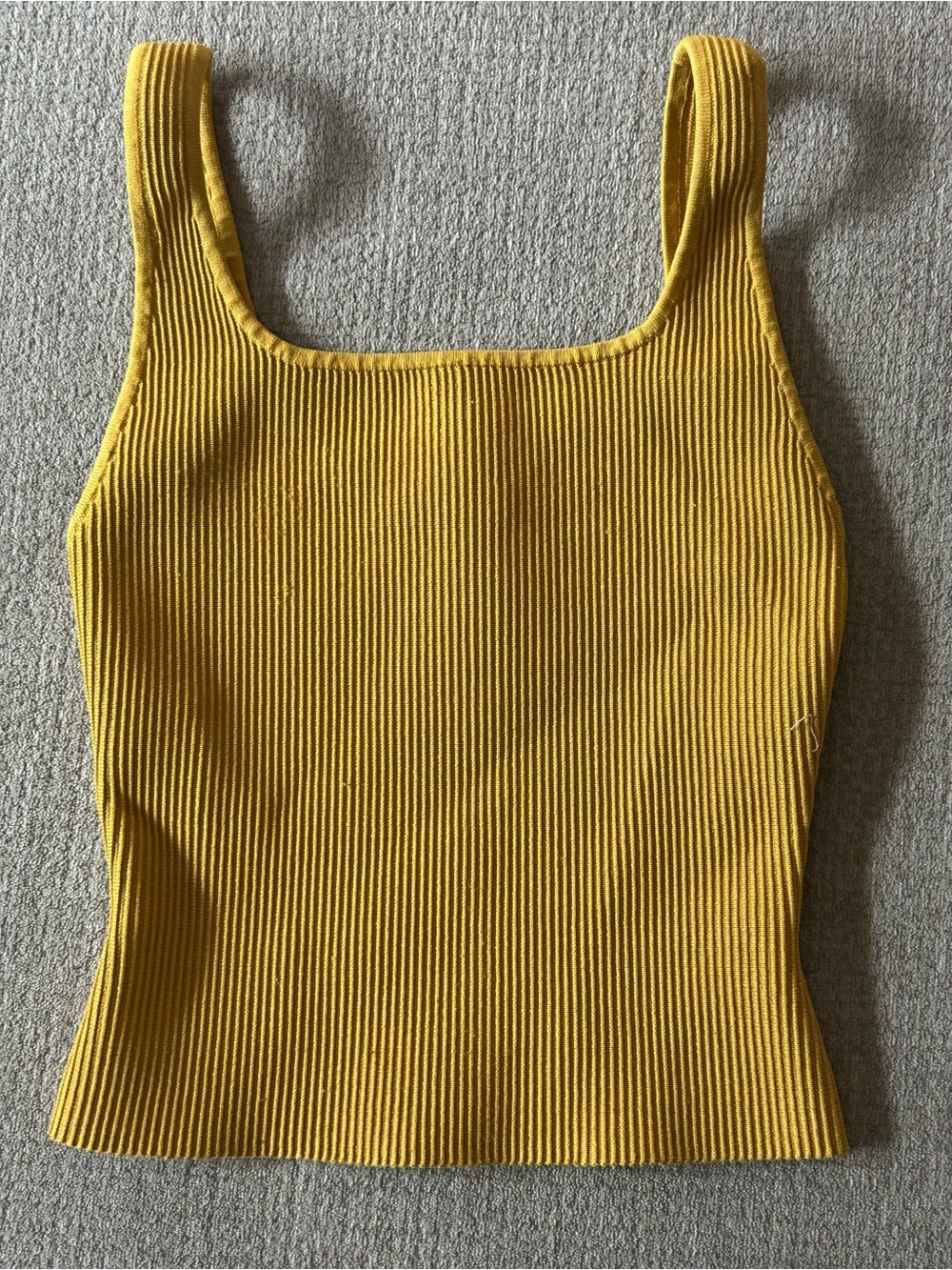 Babaton Ribbed Tank Set of 3 - Picture 7 of 7